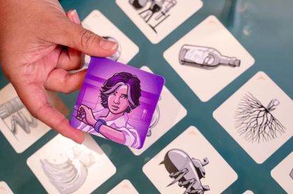 CODENAMES PICTURES 2.0