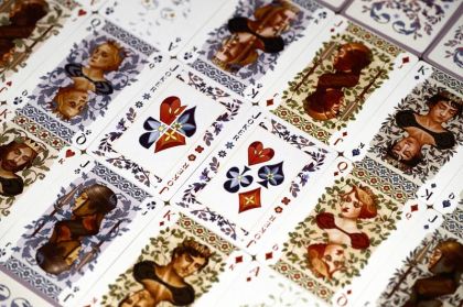 IELLO TRADITIONAL GAMES - SOLITAIRE